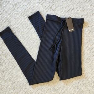 NWT!! NASTY GAL  Ribbed skinny joggers Black